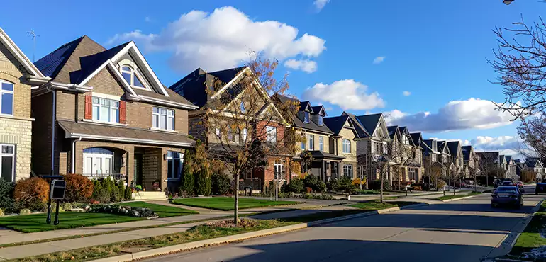 Why Choose Us for Selling Your Foreclosed House in Dallas, TX?